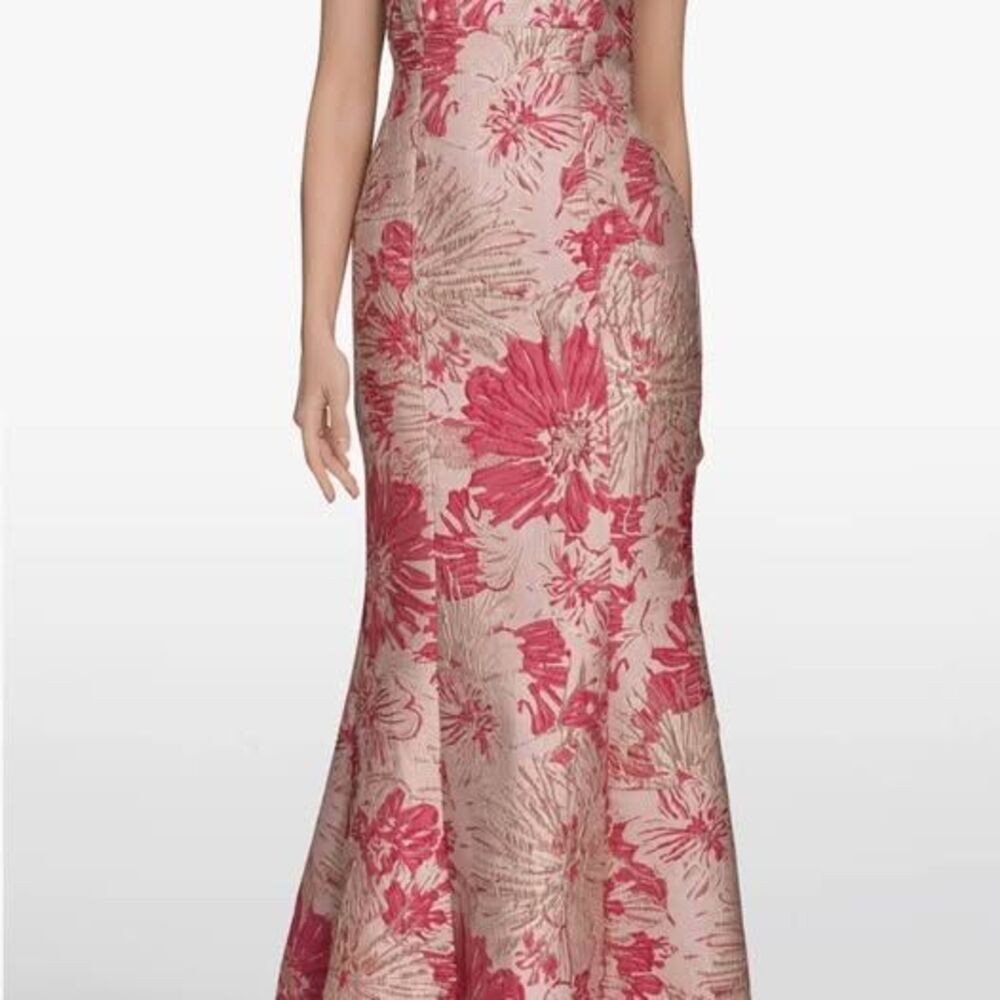 Donna Karan Metallic One-Shoulder Jacquard Mermaid Gown